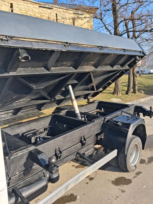 Mercedes sprinter 412 basculabil pe cutie  2,9