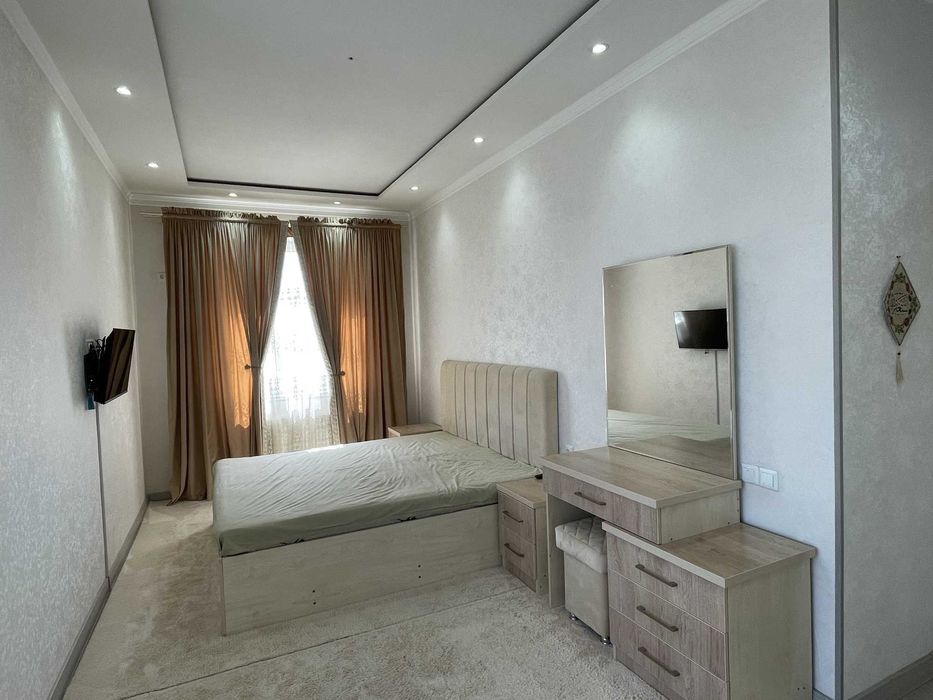 Samarqand sh, Islohot 11, 7-qavat. 76m2. Mo'ljal: Gamma Med klinikasi