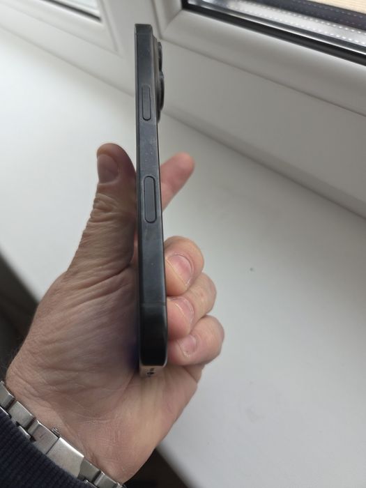 Carcasa display baterie camera mijloc iphone 16 pro