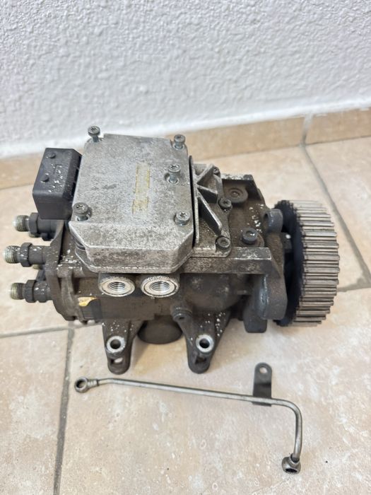 Запчасти на Ауди А6С5 2.5TDI