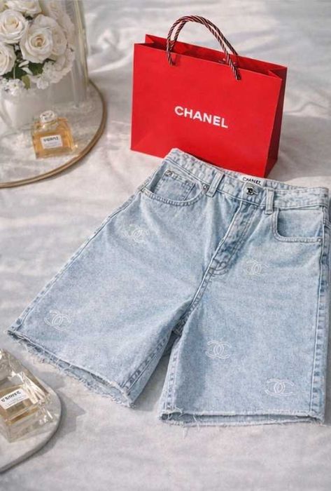 дънки шанел светли сини бели къси панталони деним chanel дънкови нови