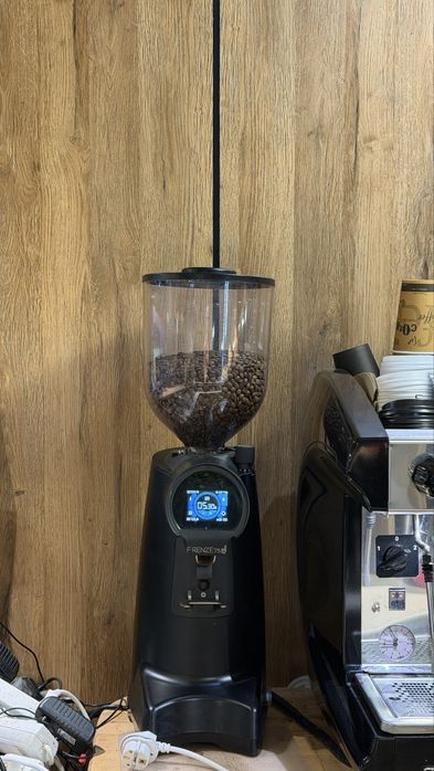 Кофемашина / кофемолка