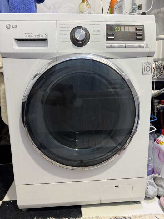 Стиральная машина LG Direct Drive 6 кг, в хорошем состоянии