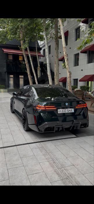 BMW M5 G90 4.4 Twin turbo
