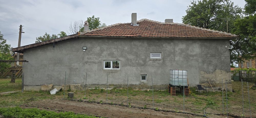 Продава се Къща в с. Златна нива, Област Шумен - 130 кв.м за 275 €/кв.м - Снимка #4