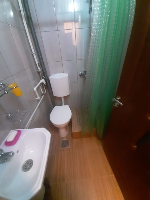 Inchiriez  garsoniera confort 2