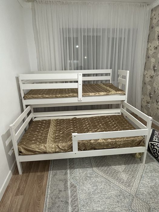 Продам детскую кровать