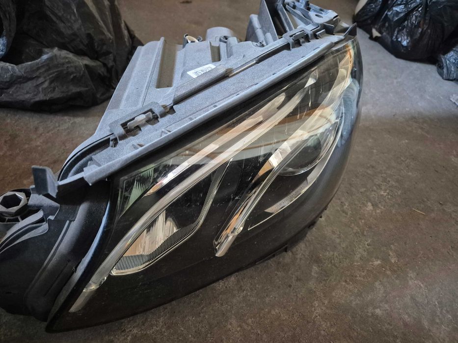 Mercedes w213 на части