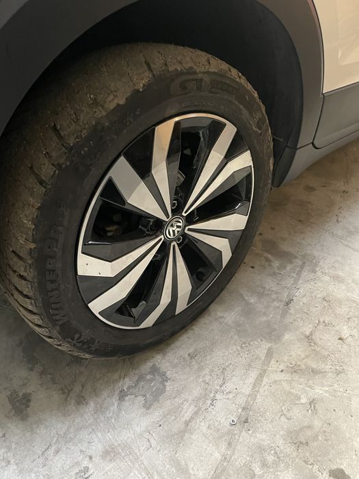 Fata completa / Bot complet VW T Cross 2020