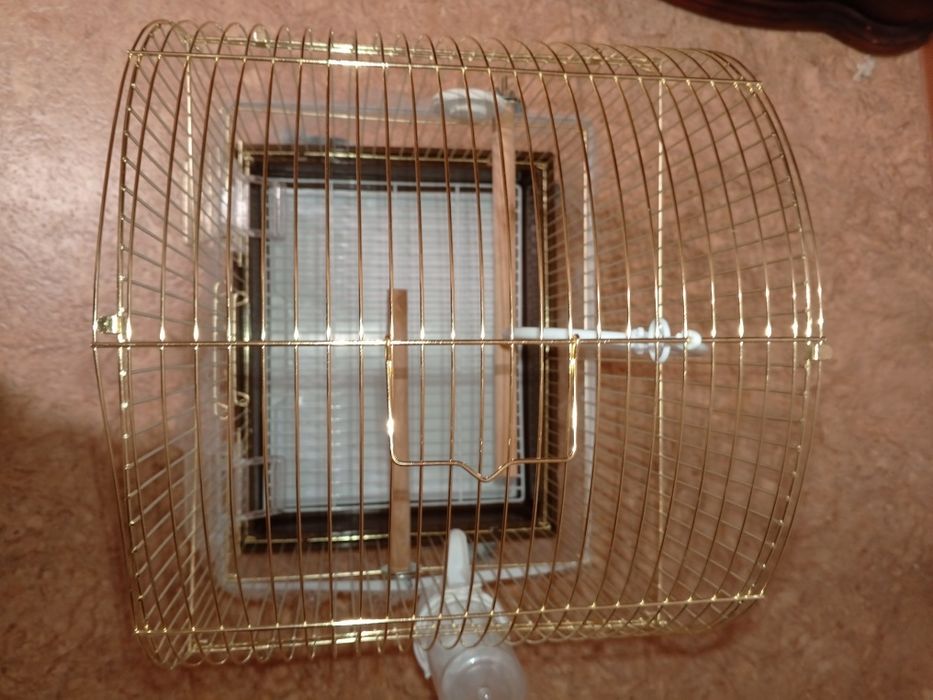 Клетка для попугаев