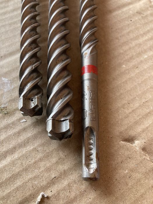 Burghiu Hilti TE-CX 14/27 cu 4 cutite noi
