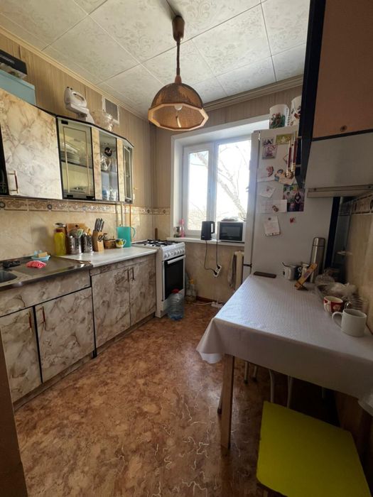 Продается 3 - комн квартира