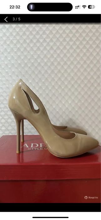 Новые туфли в идеальном состоянии