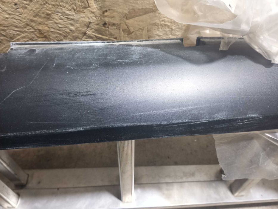 Порог накладной, молдинги двери лада Веста св кросс