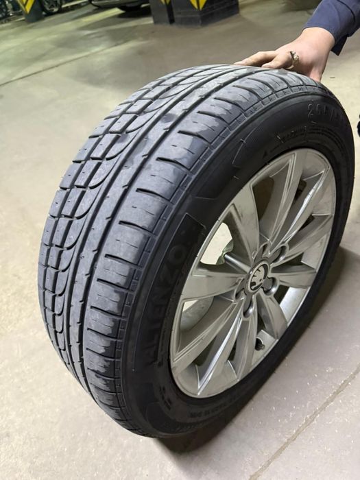 Шины на дисках 205/55Z R16