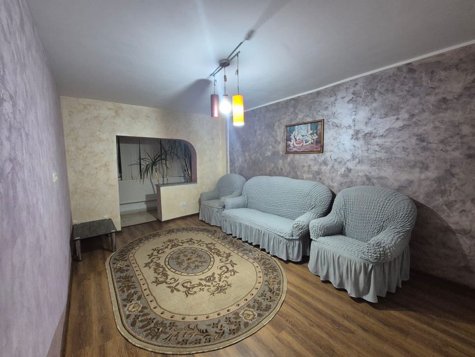 Inchiriez apartament cu 2 camere mobilat,utilat cu electrocasnice complet