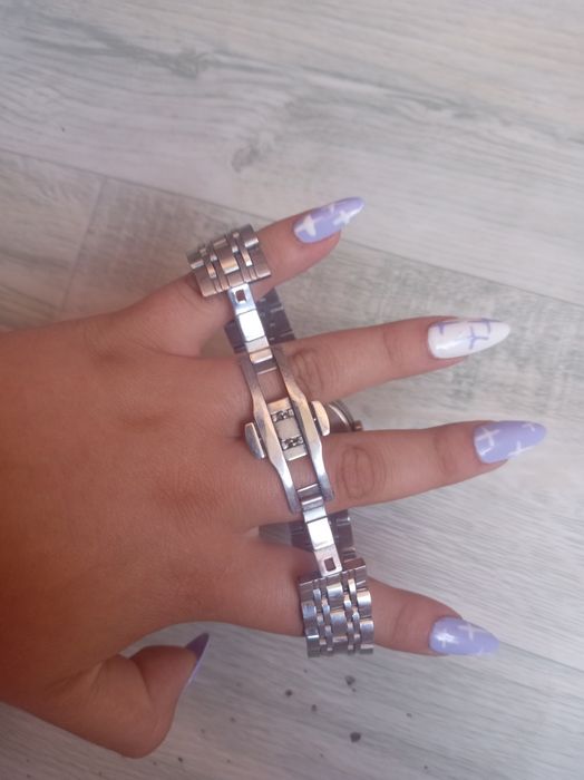 Часы CASIO продам срочно!!!