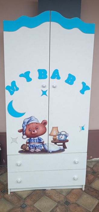 Detskiy shkaf sotiladi holati yahshi