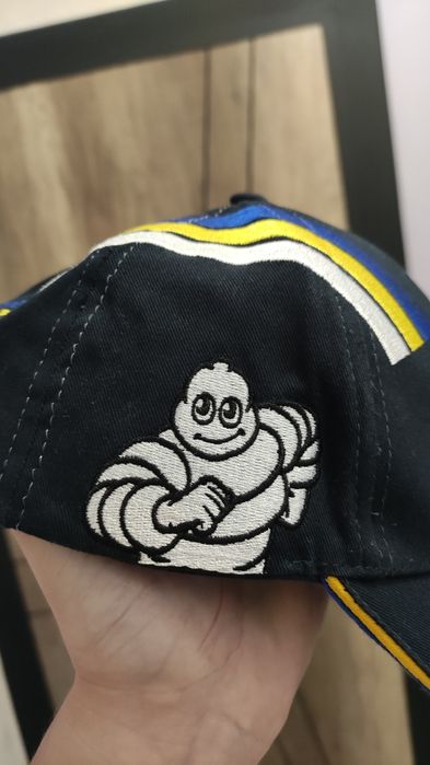 Michelin шапка с козирка