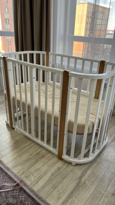 Продам детский манеж - кровать