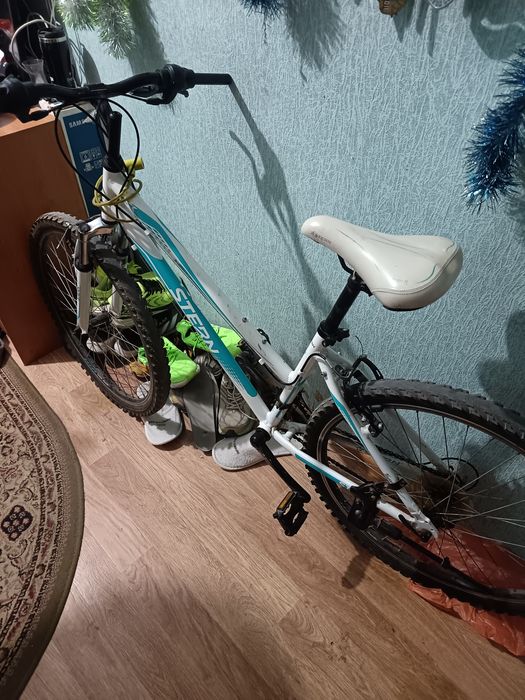 Продам велик для девочек