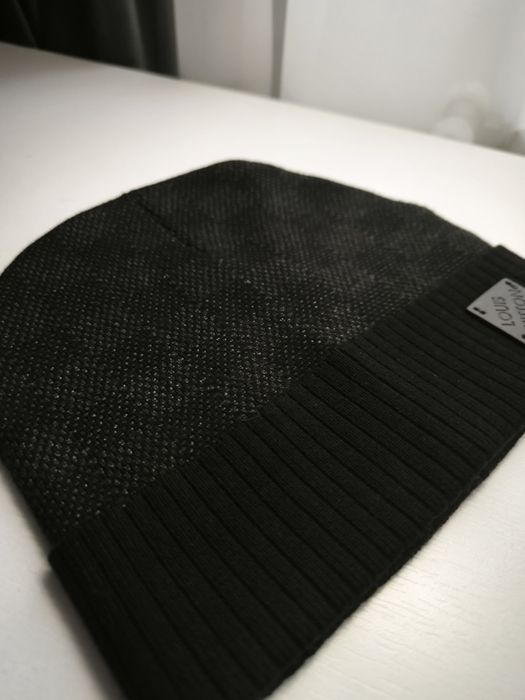 Caciula Louis Vuitton