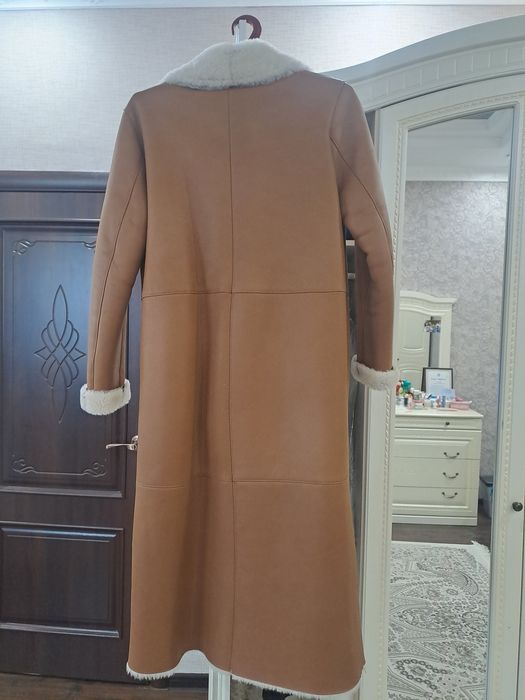 Продам женскую дубленку