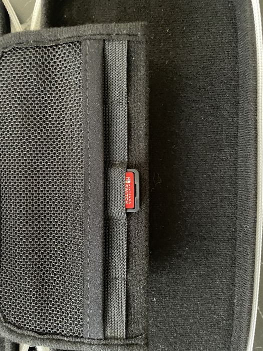 Nintendo Switch Oled cu accesorii (scrie in descriere) și Fc24 cadou