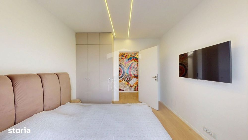 Titan Pallady Ozana– 3 CAMERE, 116 MP + TERASĂ 48 MP