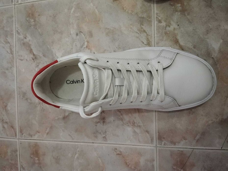 Кецове бели-Calvin Klein