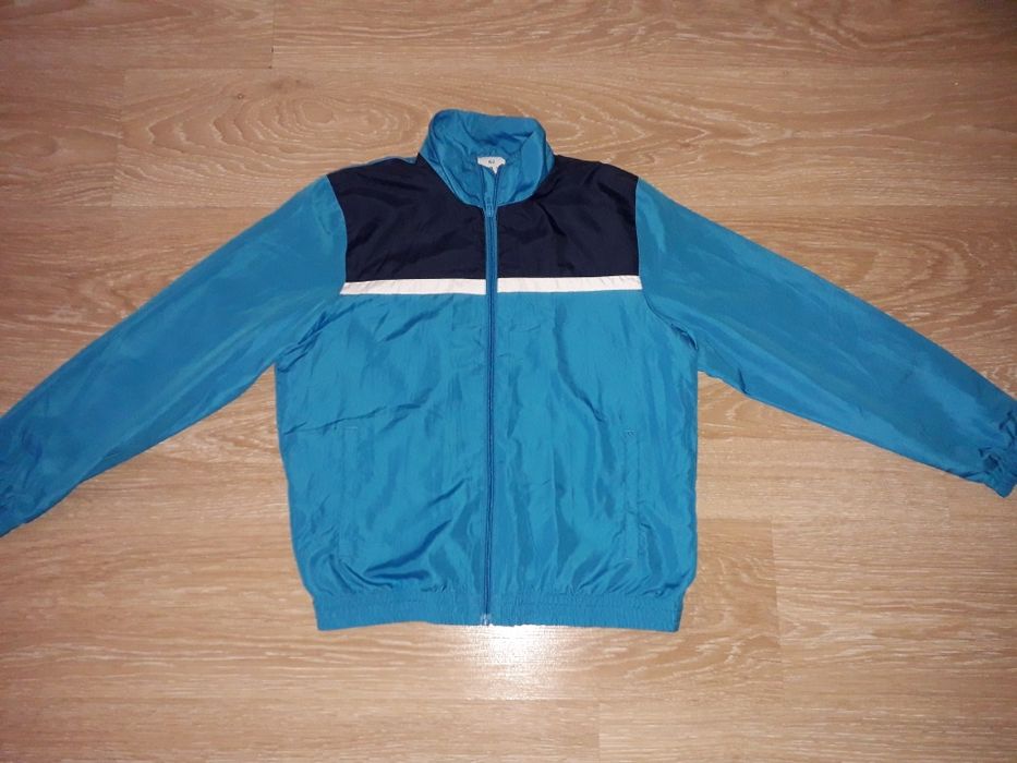 Фирменная олимпийка на мальчика 10-11лет