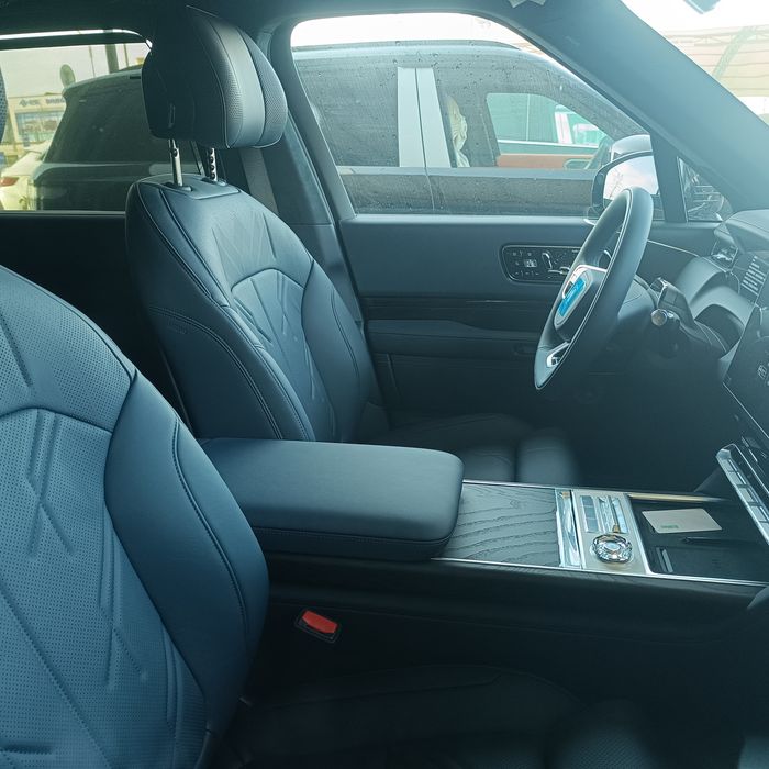 Zeekr X9 full night paket