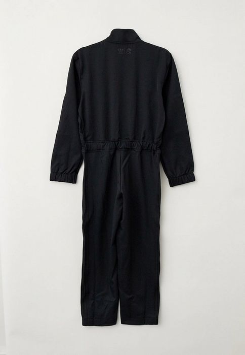 Adidas. Спортивный комбинезон