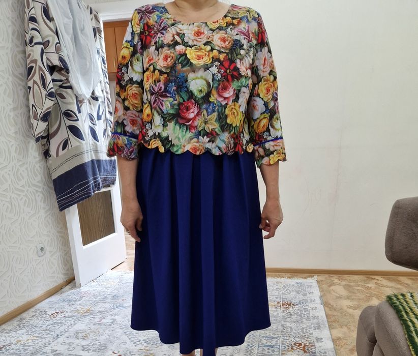 Платье женское продам