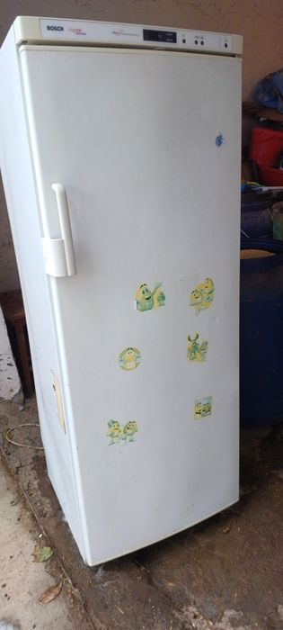 Ladă frigorifică BOSCH cu 5 sertare