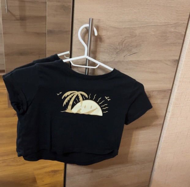 Продавам детска блузка на nike носена точно 1 път!!!