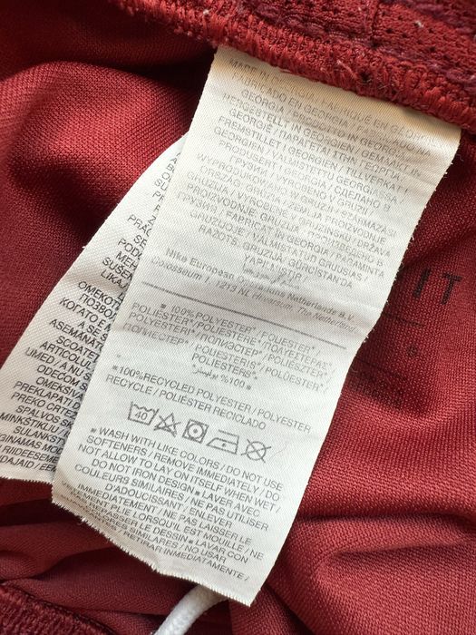 Pantaloni Scurti NIKE Gym Sport Visiniu Barbati | Marime L