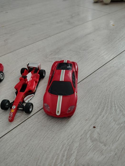 Колички Ферари ...