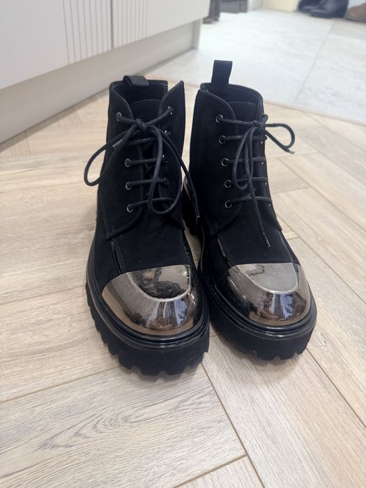 Женские ботинки отличного качества