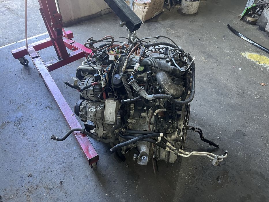 Двигател бмв Н57Д30Ц 5.0д 381 ( dvigatel bmw N57D30C 5.0d 381hp )