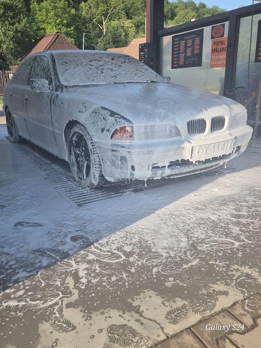 Bmw e39 523i vand urgent