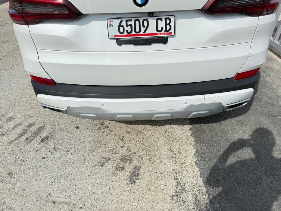 Продам бампер BMW G05