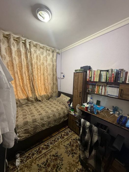 Сотилади Чилонзор 15 квартал 2 хонали разделка