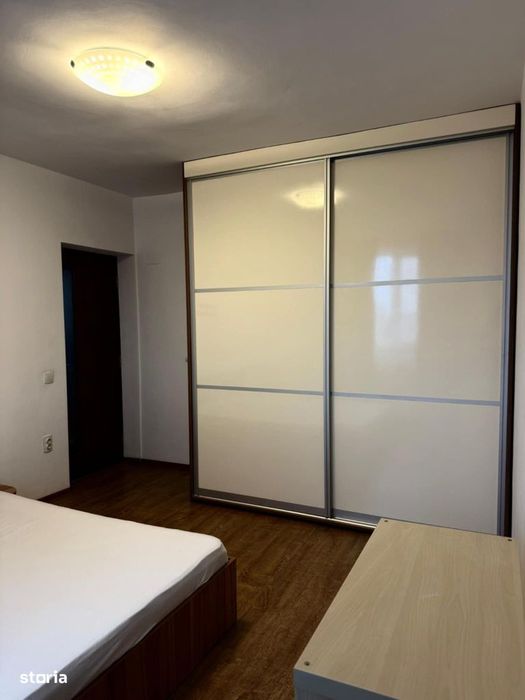 Apartament de 2 camere zona TRACTORUL,Str Eugen Jebeleanu