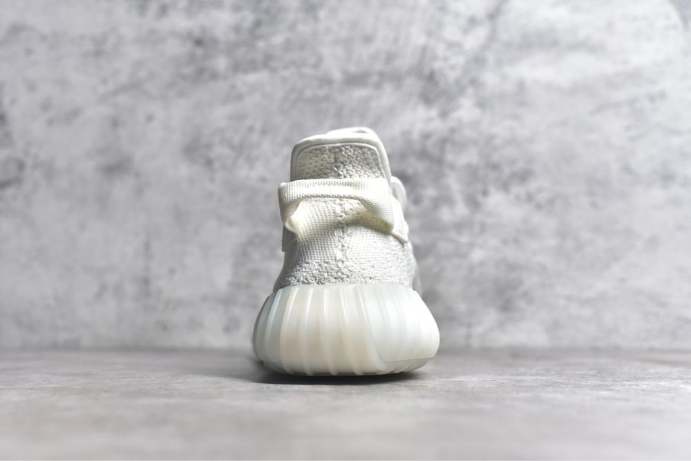 Adidas Yeezy 350 V2