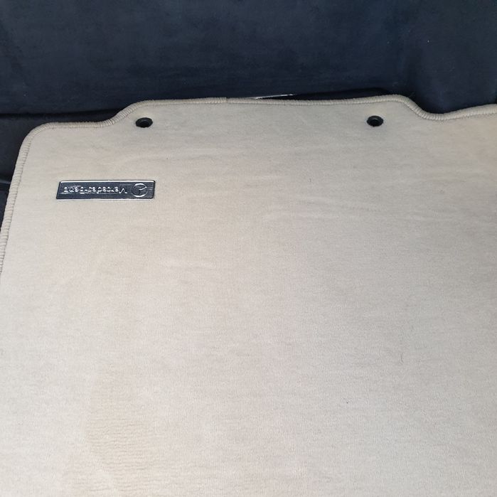 Стелки за Мерцедес W 220/500