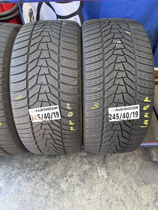 245/40/19 Hankook M+S