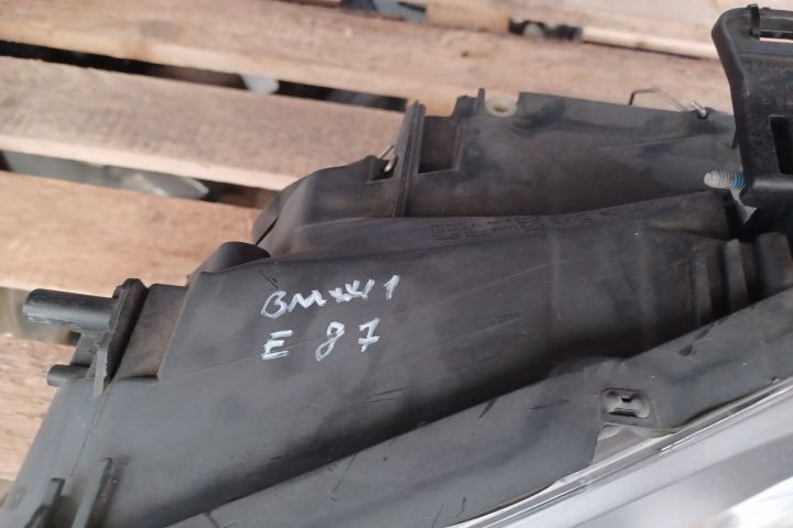 Far stanga BMW Seria 1 E87 [2004 - 2007] Hatchback 118d MT (122 hp)