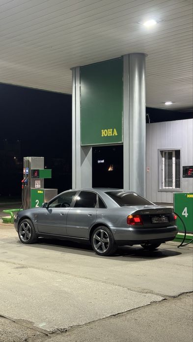 Audi A4 B5.
