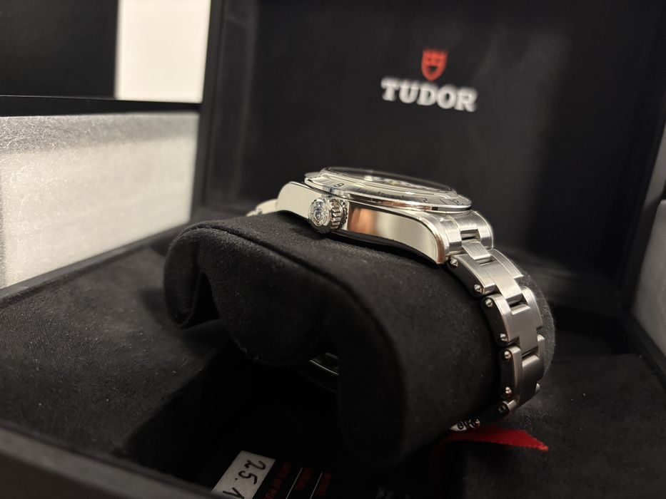 Tudor Black Bay Pro GMT